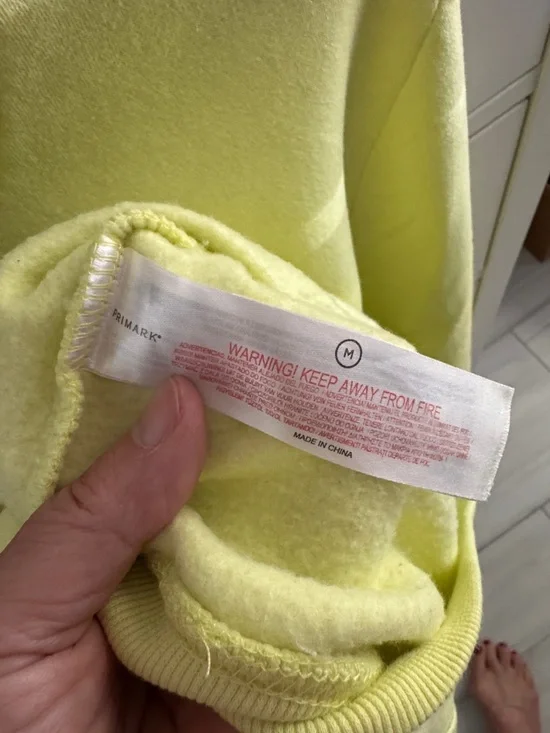 South Park Crewneck Sweatshirt Unisex Medium Lime Green Pixel Characters Graphic - Picture 5 of 5